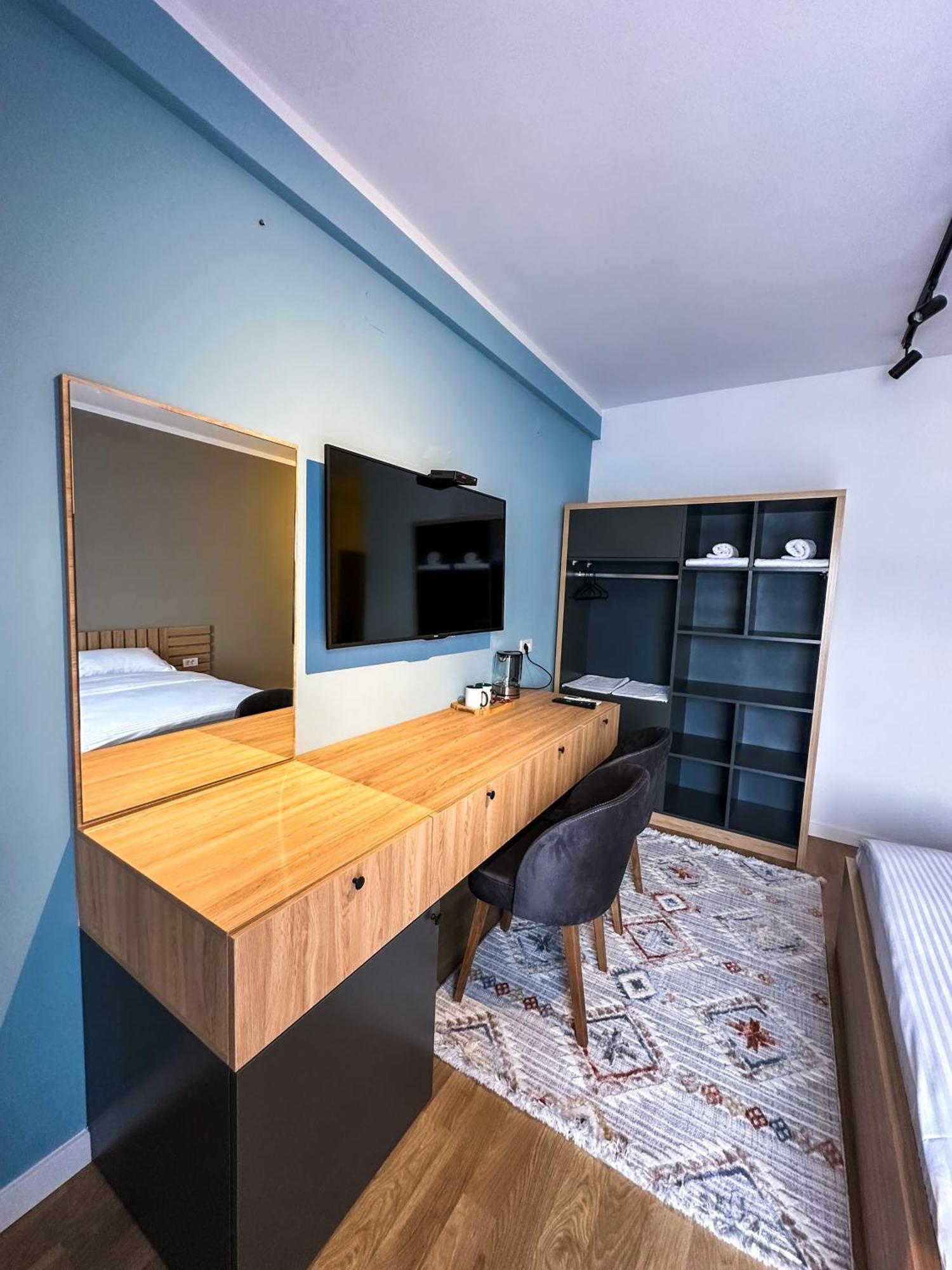Grand Apartments Prishtina Приштина Экстерьер фото