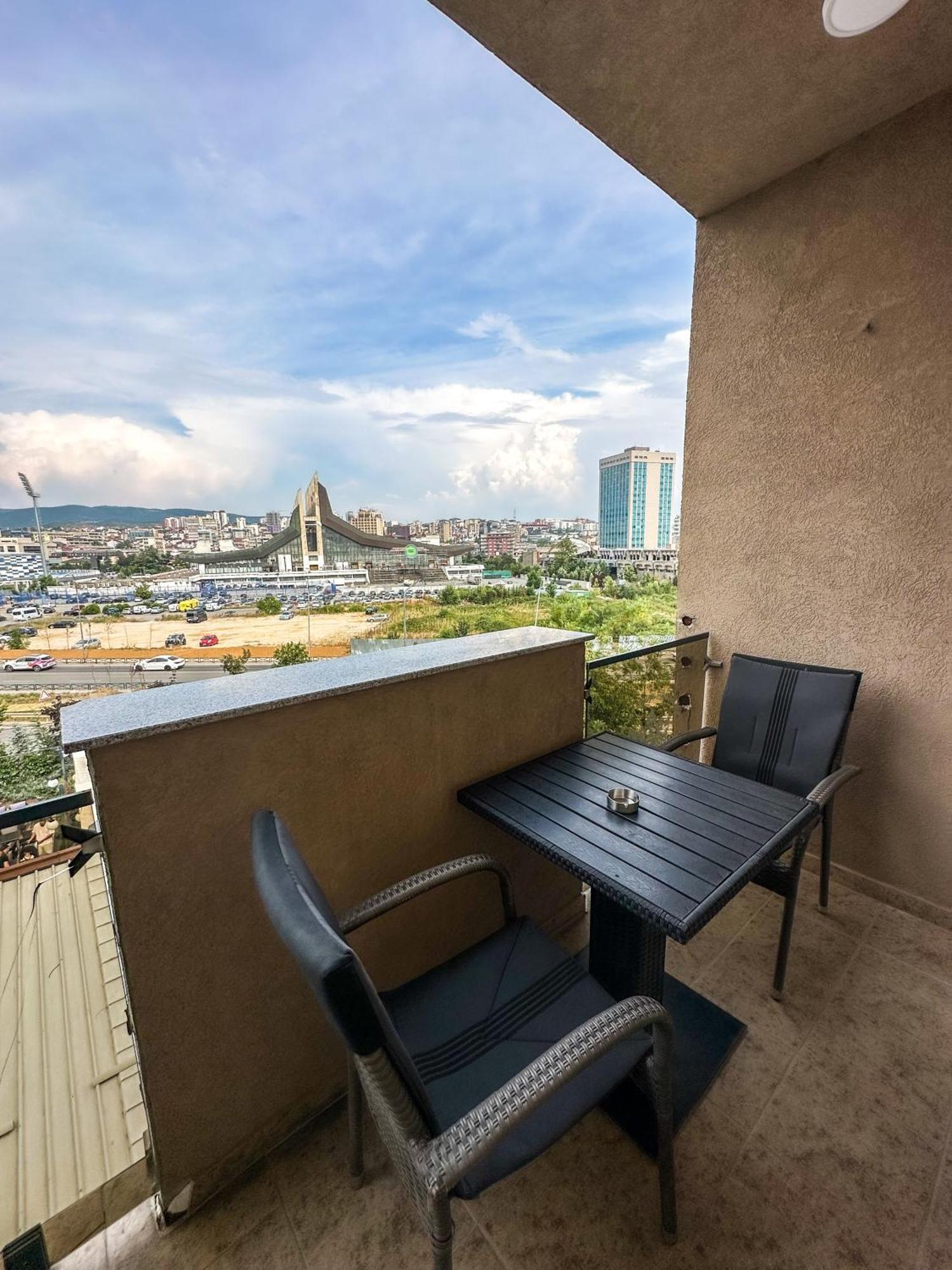 Grand Apartments Prishtina Приштина Экстерьер фото